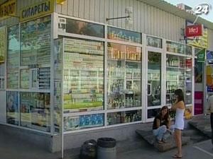 Близько 50 столичних кіосків у середу зруйнують бульдозером Близько 50 столичних кіосків у середу зруйнують бульдозером