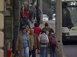 В Польше за год правоохранителями сделано 2 млн запросов о звонках и смс граждан