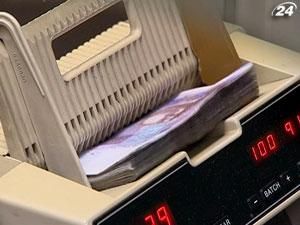 Банки заставят хранить сбережения населения в гривне Банки заставят хранить сбережения населения в гривне