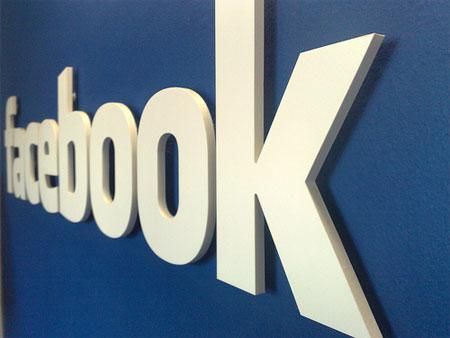Facebook подал встречный иск против Yahoo Facebook подал встречный иск против Yahoo