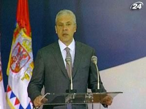 Президент Сербии Тадич официально объявил о своей отставке