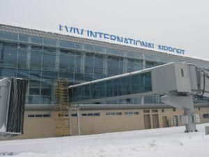 До Євро-2012 знову дорожчають аеропорти До Євро-2012 знову дорожчають аеропорти