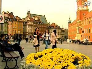 Варшава готується приймати по 150 тис. фанів під час ЄВРО-2012