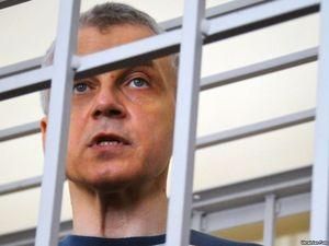 Иващенко просит суд назначить судебно-медицинскую экспертизу состояния его здоровья Иващенко просит суд назначить судебно-медицинскую экспертизу состояния его здоровья