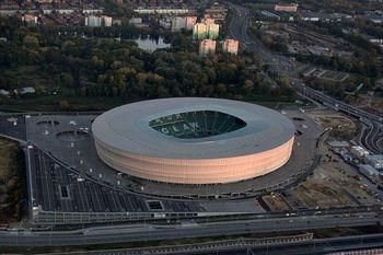 Польша не успевает достроить стадион к ЕВРО-2012