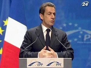 Саркозі пообіцяв заморозити внески Франції в бюджет ЄС