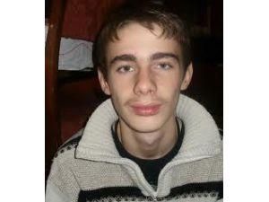 В Крыму неделю ищут глухонемого подростка В Крыму неделю ищут глухонемого подростка