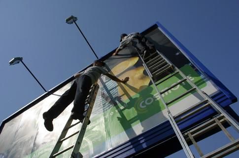 Молдова будет наказывать за русскоязычную рекламу штрафом в 900 долларов Молдова будет наказывать за русскоязычную рекламу штрафом в 900 долларов