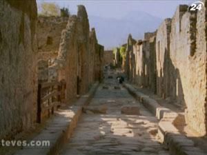 Прем’єр-міністр Італії представив план реставрації Помпеї