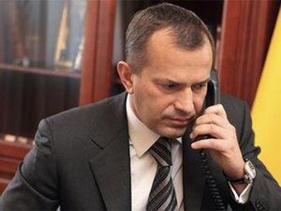 Президент вдвічі збільшив Клюєву штат Президент вдвічі збільшив Клюєву штат