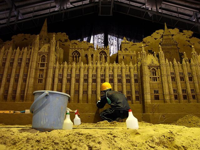 Японці "побудували" з піску Великобританію Японці "побудували" з піску Великобританію