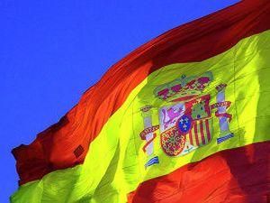 Испания хочет выйти из кризиса "собственными силами"