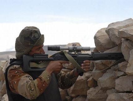 23 особи загинуло внаслідок нападу на казарми в Ємені 23 особи загинуло внаслідок нападу на казарми в Ємені