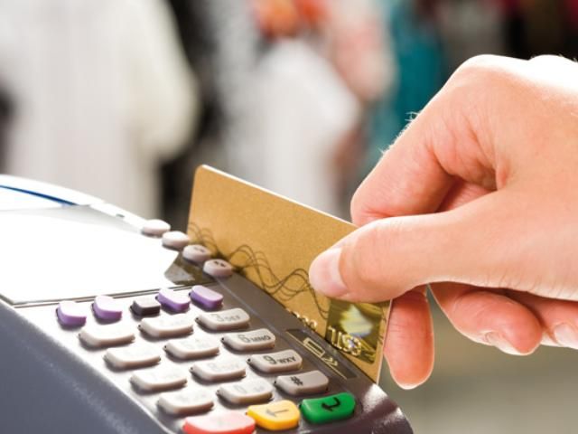 Украинцы переходят на электронный расчет Украинцы переходят на электронный расчет