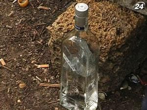 Кожен третій підліток в Україні вживає алкоголь Кожен третій підліток в Україні вживає алкоголь