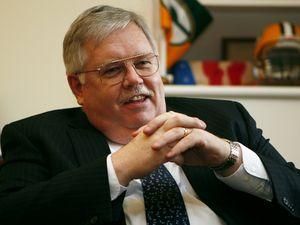 Посол США обещает направить в Украину "отряд" наблюдателей Посол США обещает направить в Украину "отряд" наблюдателей