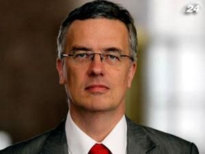 Німецький омбудсмен проситься на зустріч з Луценком Німецький омбудсмен проситься на зустріч з Луценком