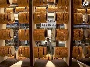 Індійські ювеліри призупинили страйк і відчинили магазини до 11 травня Індійські ювеліри призупинили страйк і відчинили магазини до 11 травня