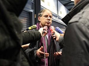 Париж називає обіцянки Дамаска "брехнею" Париж називає обіцянки Дамаска "брехнею"