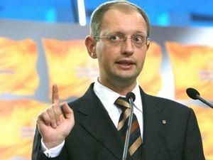 Яценюк: Уголовный закон должен защищать гражданина, а не прокурора