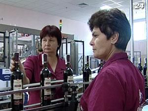 Експерти: В Україні проводиться антивиноробна кампанія 