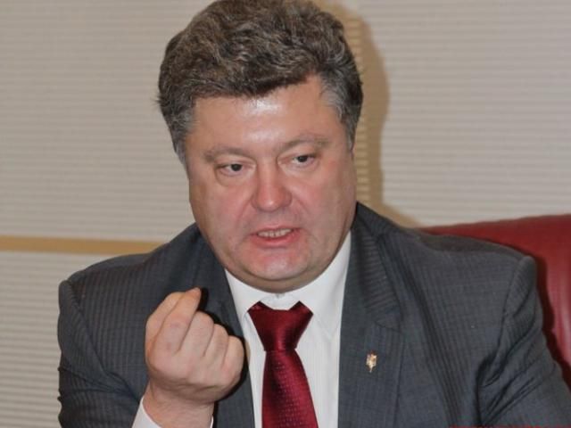 Порошенко хочет повысить тарифы, чтобы удовлетворить МВФ