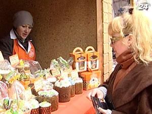 У столиці стартував святковий благодійний ярмарок У столиці стартував святковий благодійний ярмарок