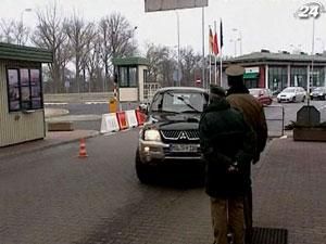 У ЄС за махінації з візами притягатимуть до відповідальності У ЄС за махінації з візами притягатимуть до відповідальності