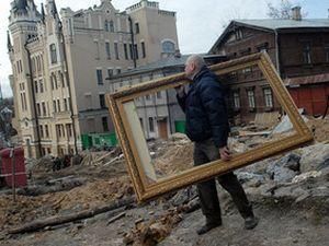 Компанія Ахметова відмовилась від торгового центру на Андріївському узвозі