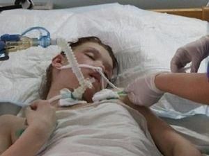 Рятувати зґвалтовану Сашу Попову їде німецький лікар Рятувати зґвалтовану Сашу Попову їде німецький лікар