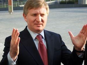 Ахметов обещает решить проблему с Андреевским спуском Ахметов обещает решить проблему с Андреевским спуском