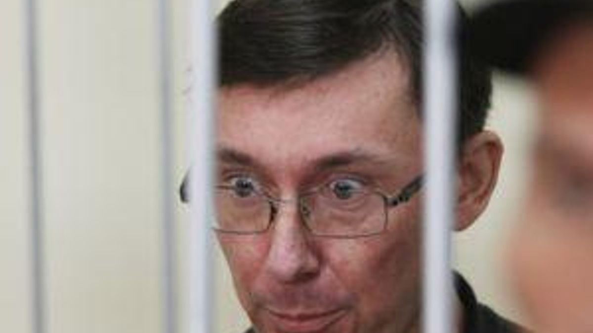 Тюремщики сказали, что обнаруженный у Луценко гепатит — не болезнь Тюремщики сказали, что обнаруженный у Луценко гепатит — не болезнь