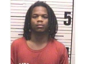 За спущенные штаны американца отправили за решетку За спущенные штаны американца отправили за решетку