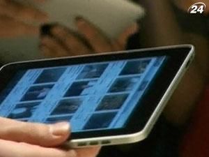 Apple звинувачують у завищенні цін на електронні книги