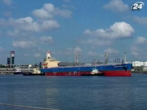 Правительство хочет снизить портовые сборы для танкеров на 50%
