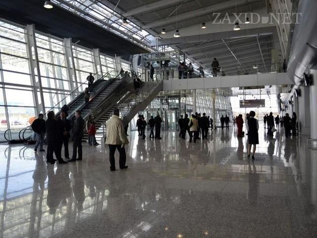 Новий термінал аеропорту у Львові