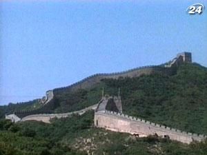 Велика китайська стіна - головна архітектурна пам’ятка Піднебесної