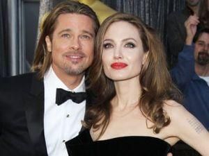 Анджелина Джоли и Брэд Питт наконец обручились