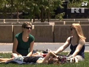 Ученые: Счастье делает людей бедными Ученые: Счастье делает людей бедными