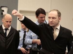 Брейвік не визнає себе винним Брейвік не визнає себе винним