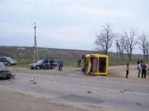 На трассе в Одесской области перевернулась маршрутка На трассе в Одесской области перевернулась маршрутка