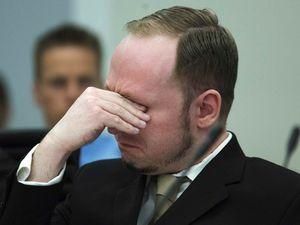 Брейвик не чувствует вины и требует освобождения Брейвик не чувствует вины и требует освобождения