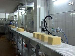 Сири трьох українських виробників пустять на російський ринок Сири трьох українських виробників пустять на російський ринок