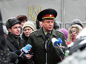 Начальник колонии объяснил, почему Яценюк не встретился с Тимошенко