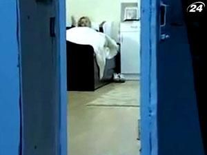 Тимошенко письмово попередила, що не буде в суді 19 квітня Тимошенко письмово попередила, що не буде в суді 19 квітня