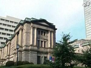 Банк Японии при необходимости смягчит политику