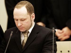 Брейвік розповів, кого хотів убити на острові Утоя Брейвік розповів, кого хотів убити на острові Утоя