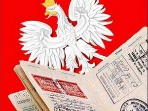 Польща хоче скасувати оплату візи українцями наприкінці року, а не до Євро Польща хоче скасувати оплату візи українцями наприкінці року, а не до Євро