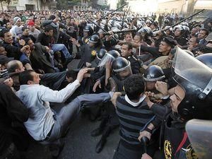 В Єгипті відновились протести проти влади