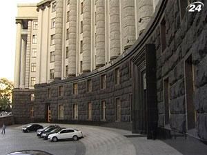 Азаров не исключает госрегулирование цен на отели к ЕВРО-2012 Азаров не исключает госрегулирование цен на отели к ЕВРО-2012